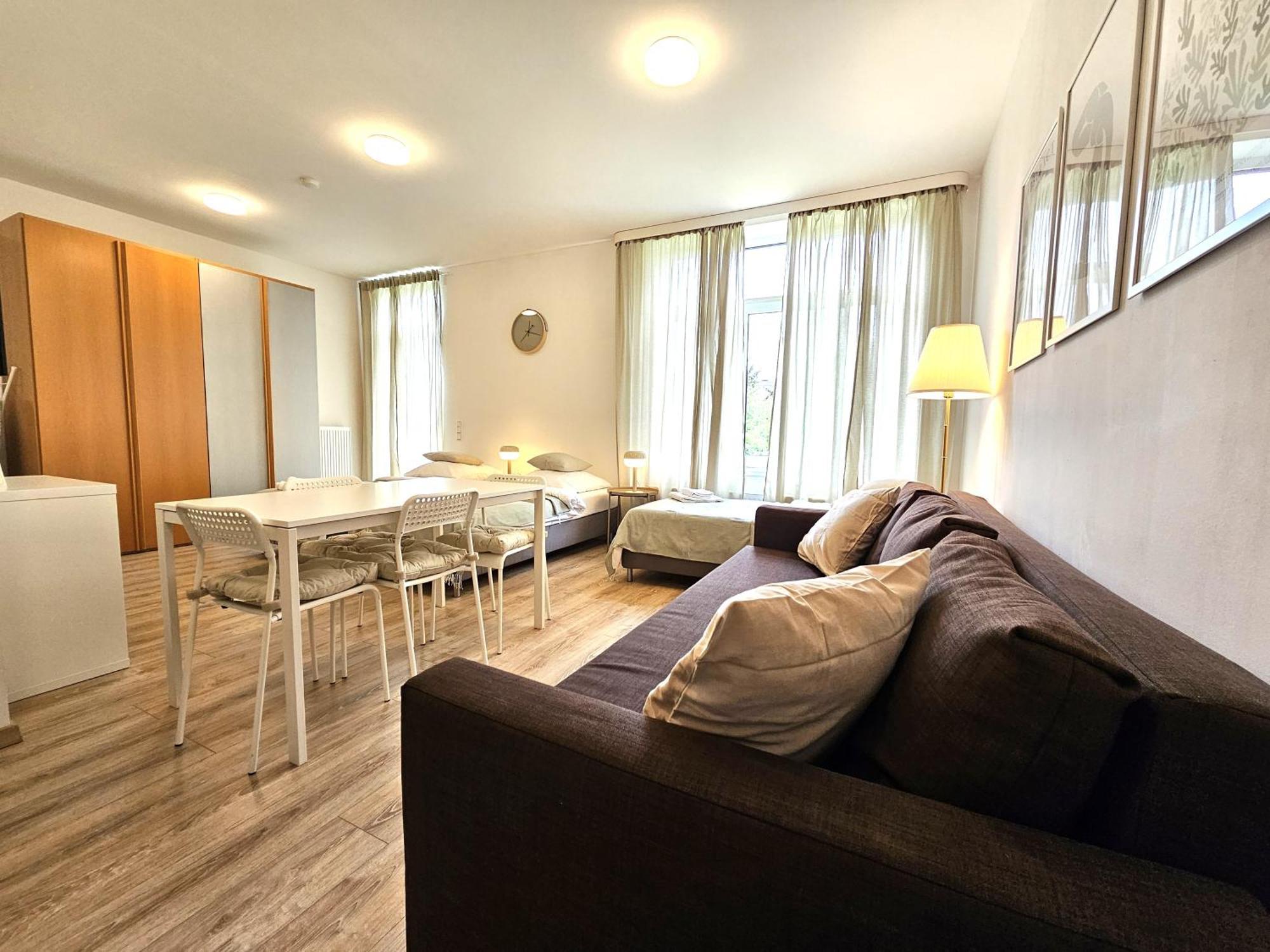 Airport-Messe Apartments Düsseldorf Kültér fotó