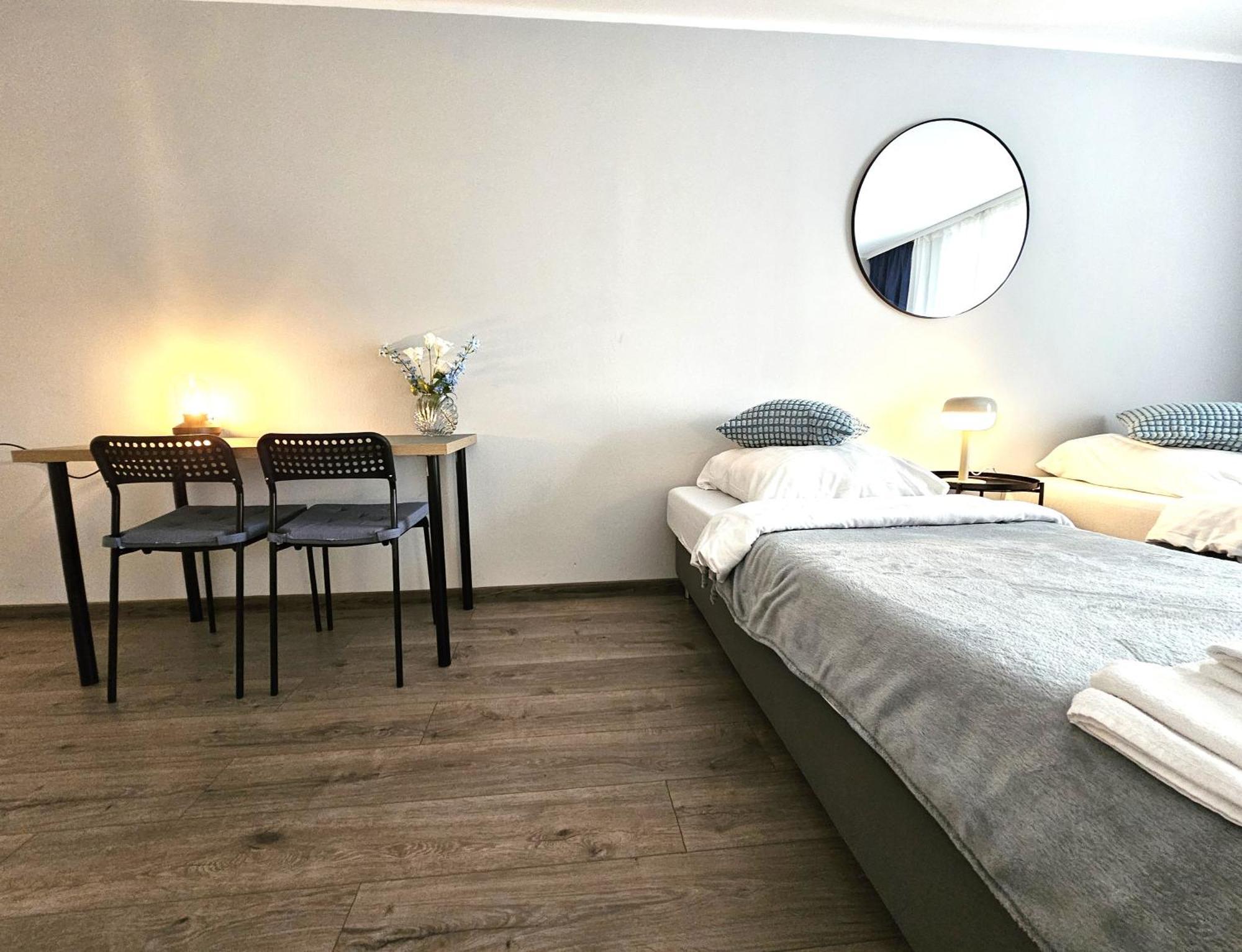 Airport-Messe Apartments Düsseldorf Szoba fotó